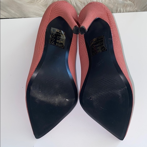 Coral heels snake print heels - Picture 5 of 6